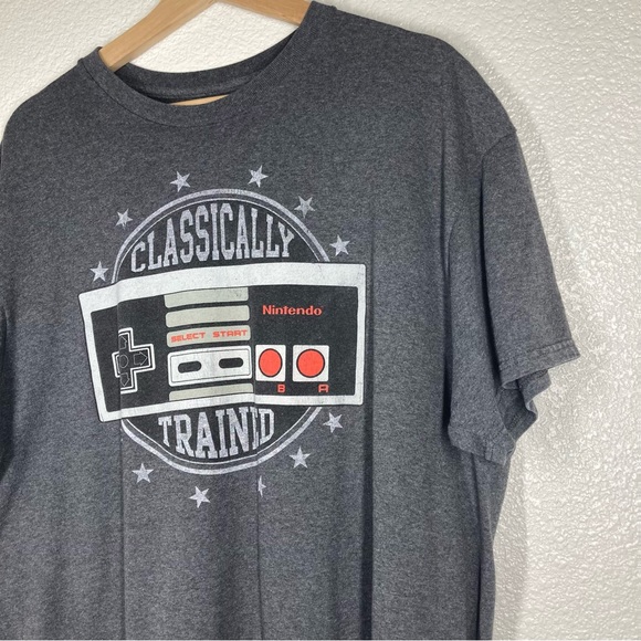 Nintendo Classically Trained XL Charcoal Gray T Shirt 50/50 Graphic Gamer Tee - Picture 5 of 11